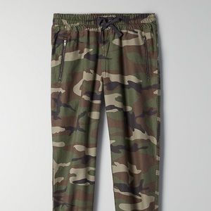 TNA Alix Pant Twill Camo Jogger